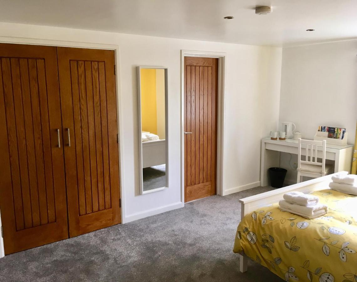 The Sun B&B Rooms Winforton ภายนอก รูปภาพ